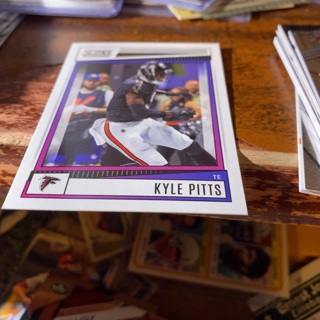 2022 panini score Kyle pitts football card 