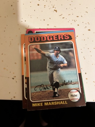 1975 topps mike marshall