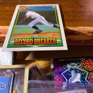 1991 topps 1990 record breaker George Brett baseball card 