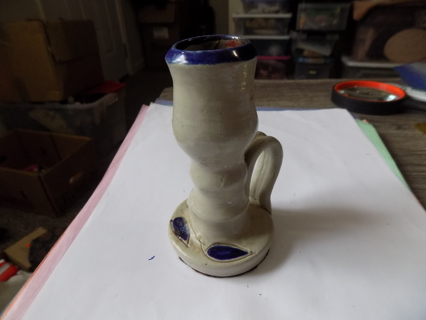 Vintage Williamsburg Pottery white & cobalt blue taper candle holder with side handle