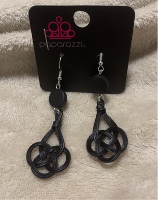 Pair of Black Celtic Knot Paparazzi Earrings NEW