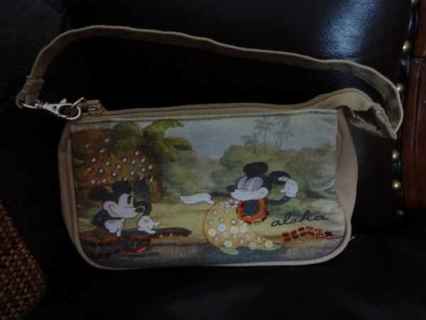 WITH TAG DISNEY"S MICKEY  MINNIE MOUSE SEQUINED WRISLET=8"