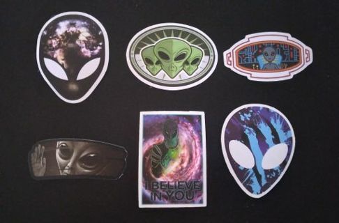 6- FACES OF AN ALIEN STICKERS