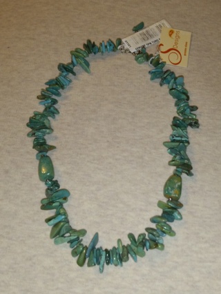 S DESIGNS GREEN TURQUOISE NECKLACE