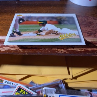 1992 upper deck Rickey Henderson baseball card 