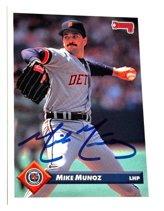 Autographed 1993 Donruss Baseball Card Mike Munoz Detroit Tigers #627