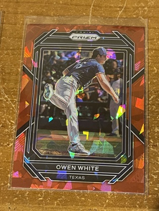 2023 Panini Prizm Baseball - RED Cracked Ice Variation - OWEN WHITE #12