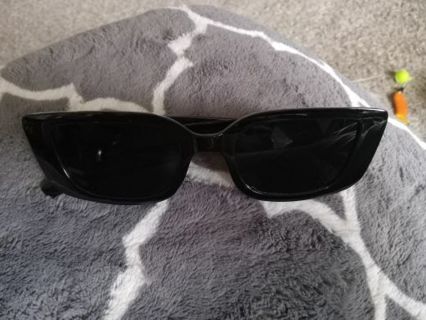 Brand new* Black Vintage Sunglasses