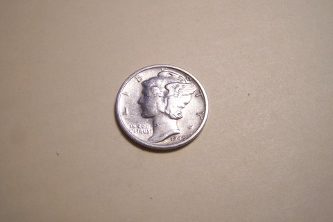 Silver 1945-S Winged Liberty Head Mercury Dime