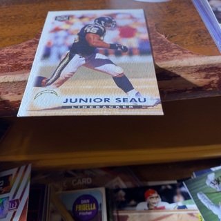 1996 scoreboard experience junior seau football card 