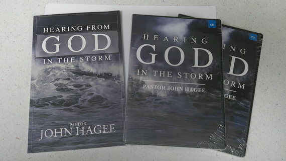 HEARING GOD IN THE STORM Book & 2 CD LOT NEW