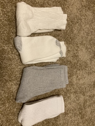 Mens  socks 4 pair (new)