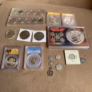 Collectible coin lot