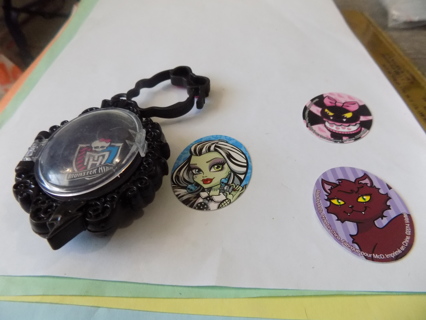 Monster High Keychain black & clear locket has interchageable reversable pictures