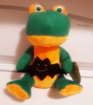 Stuffed Frog w/Bat Stuffed Animal for Halloween