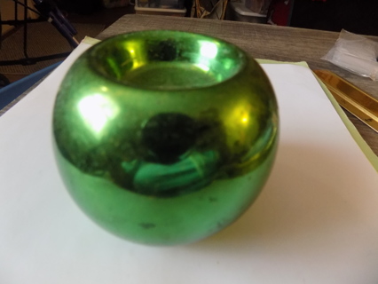 3 1/2 inch round green ceramic Christmas ornament votive tea light holder