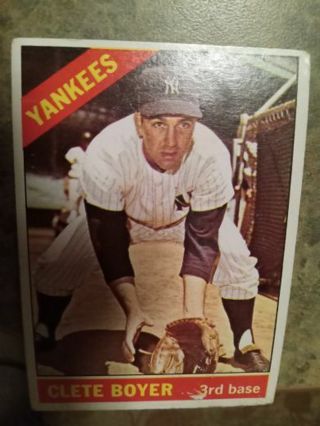 1966 TOPPS CLETE BOYER NEW YYORK YANKEES BASEBALL CARD# 9