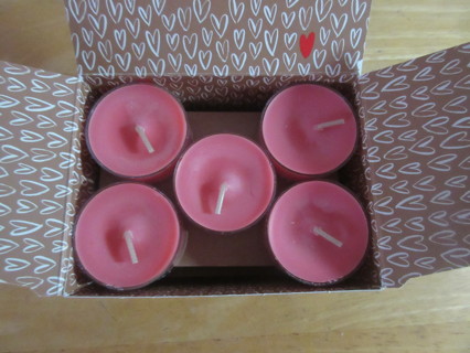 15 Party lite Candles & Yankee Candle Holder