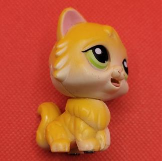 2005 Littlest Pet Shop Cat Magnetic Motion Green Eyes LPS