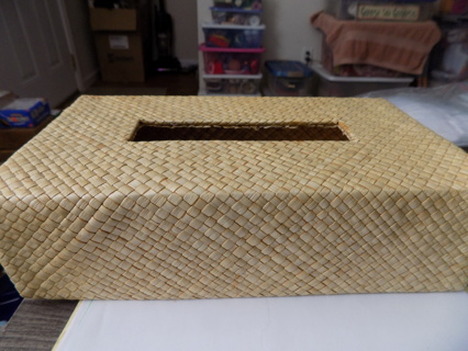 Tan Basketweave tissue box cover # 2 10 x 5 x 3