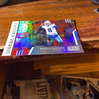 2019 panini score signal-callers Marcus mariota football card 