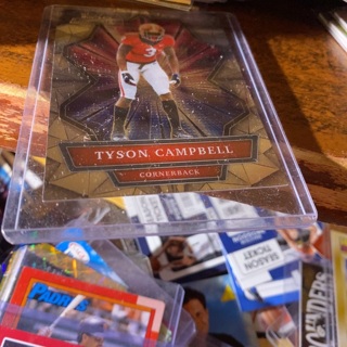 2021 wild card allumination tyson Campbell football card 