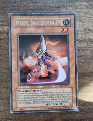 Yu-Gi-Oh Card silver foil title Rare Mystic Swordsman LV2