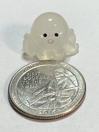 OCTOPUS~#31~WHITE~MINI~1 OCTOPUS ONLY~GLOW IN THE DARK~FREE SHIPPING!