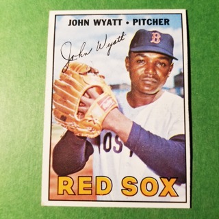 1967 - TOPPS BASEBALL CARD NO. 261 - JOHN WYATT - RED SOX - EXMT/NRMT/MT. - READ