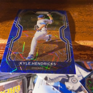 2021 panini prizm velocity Kyle Hendricks baseball card 