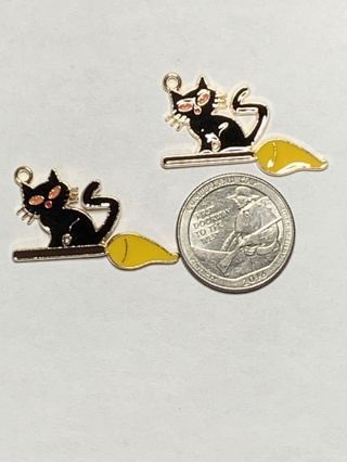 ⚰HALLOWEEN CHARMS~#1~SET OF 2 CHARMS~SET 5~FREE SHIPPING⚰  