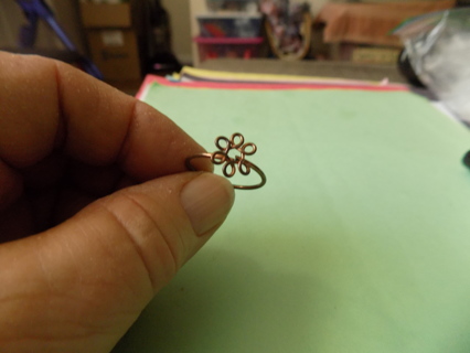 Ring brass size 5 has daisy made of wire on it