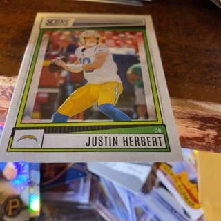 2022 panini score Justin Herbert football card 