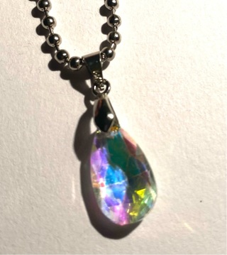 ✡️ AB Tear drop pendant Necklace ✡️!! New!! Free Shipping!!