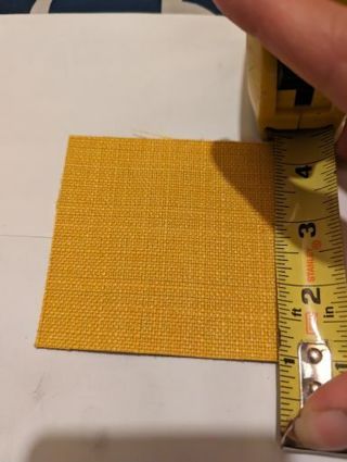 Fabric square (yellow)