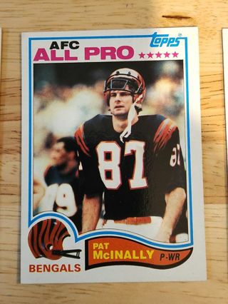 82 Topps Pat McNally #50