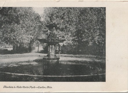 Vintage Unused Postcard: B&W: Fountain in Water Works Park, Ca