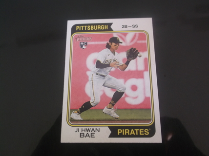 2023 Topps Heritage Base Ji Hwan Bae   rookie  card  #  179    Pittsburgh Pirates