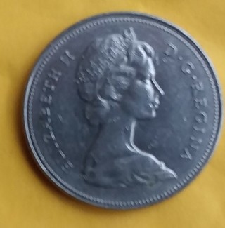 1976 CANADA 50 CENTS COIN, Half Dollar, CIRCULATED 