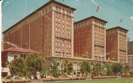 Vintage Used Postcard: (b1): The Biltmore Hotel, Los Angeles, CA