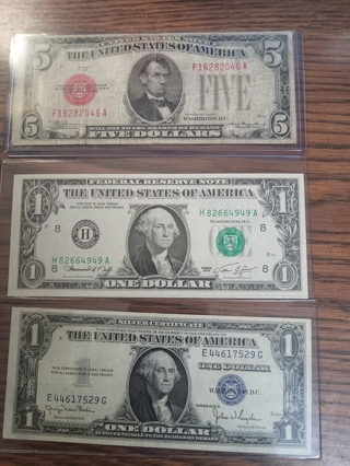 Rare note lot old bills 