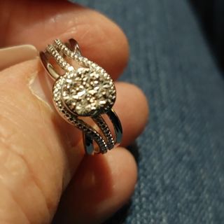 Sterling silver diamond ring size 7 new, retails $62