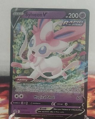 NM Ultra Rare Sylveon V 2 Pokemon card TCG SWSH