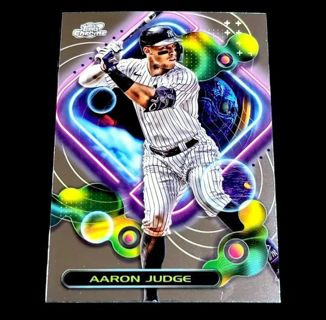 2023 Topps Chrome Cosmic Aaron judge New York Yankees