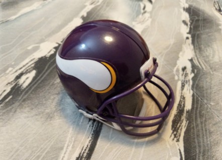 Mini Minnesota Vikings Helmet 4 x 5