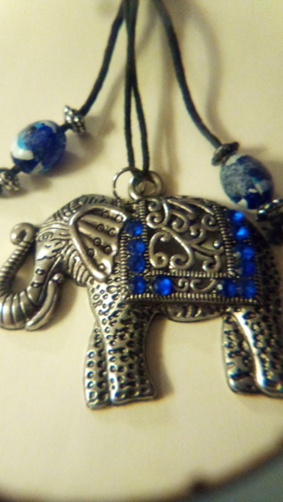 Tusk up Elephant key chain