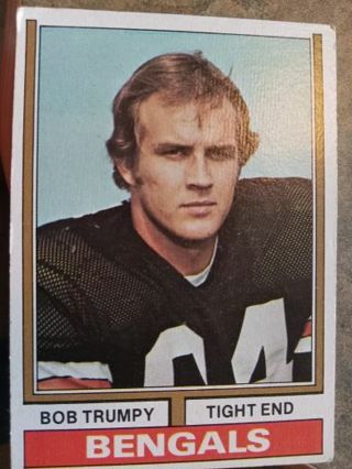 1974 TOPPS B9B TRUMPY CINCINNATI BENGALS FOOTBALL CARD# 210