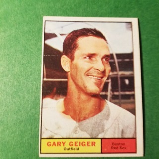 1961 - TOPPS BASEBALL CARD NO. 33 - GARY GEIGER - RED SOX