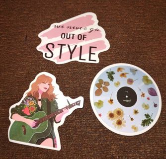 3 laptop computer Taylor Swift 1989 stickers, Lp Record