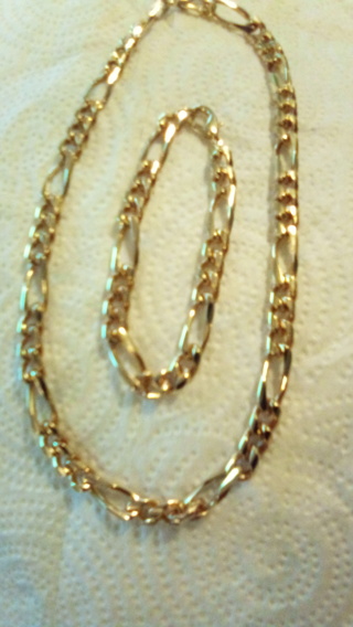 Faux gold ,Choker and bracelet Figaro chain